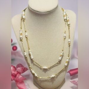 0142 Gold and White Beaded Necklace